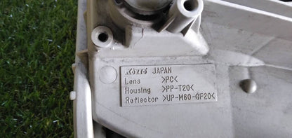 Headlight Toyota Hiace [Right] (Used)