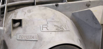 Headlight Toyota Hiace [Right] (Used)