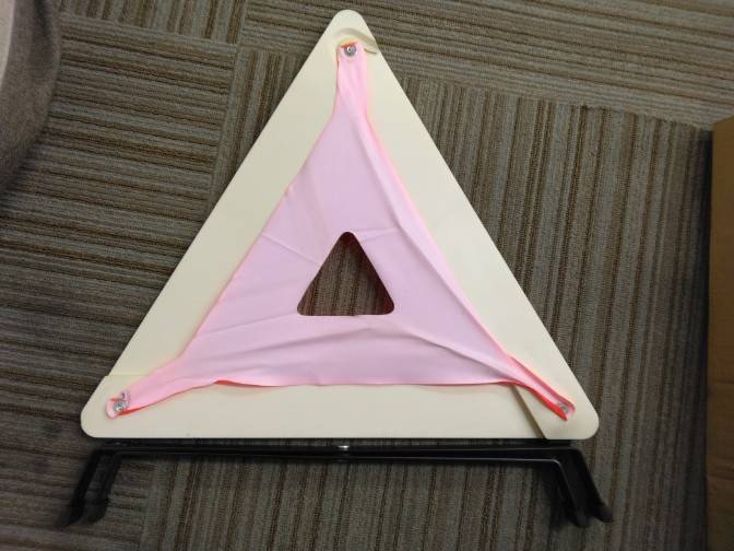 三角版　ケースあり（中古）