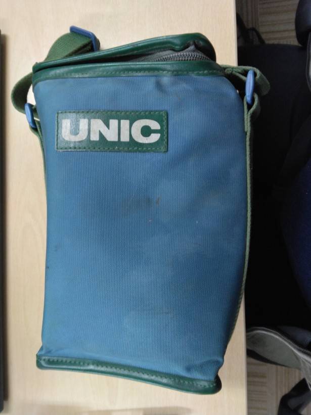 ラジコン　送信機のみ 　UNIC  【通電確認済み】　古河URV374で使用（中古）