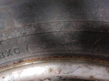 タイヤ　2本　ヨコハマタイヤ　225/85R26（中古）