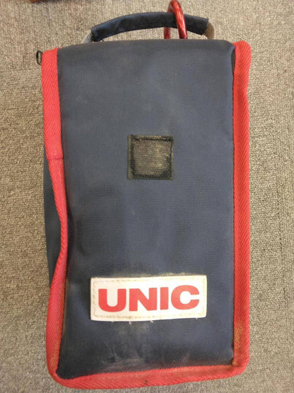 ラジコン　送信機のみ　UNIC　RC-500FA  バッグ付き 【通電確認済み】　（中古）