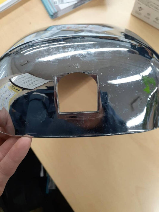 サイドミラーカバー　２t車用　（中古）