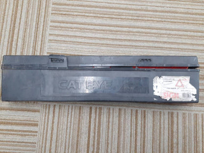 三角版　ケースあり（中古）