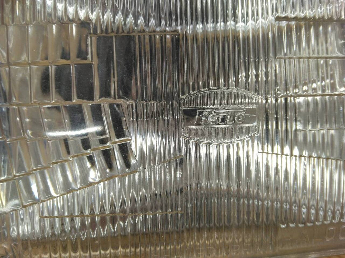ヘッドランプ 小糸製作所（KOITO） 電力: 24V 75/70W角型4灯式　（中古）