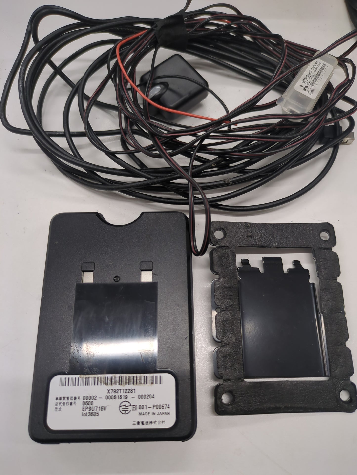 ETC　三菱電気　EP9U716V　MAZDA3 6BA-BP5R取外し  ケーブル付き 6（中古）