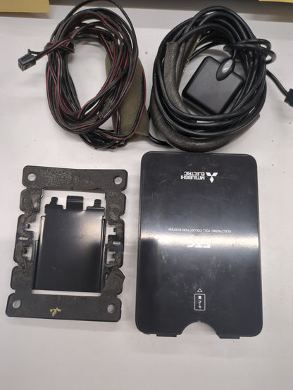 三菱電機 ETC車載器 EP9U716V ケーブル・アンテナ付 (中古）