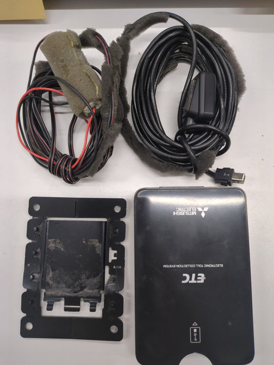 三菱電機 ETC車載器 EP9U716V ケーブル・アンテナ付 (中古）