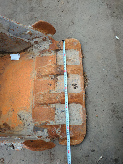 Bucket arm width: 160mm Pin diameter: 45mm Removed from Vio40-5B (used)