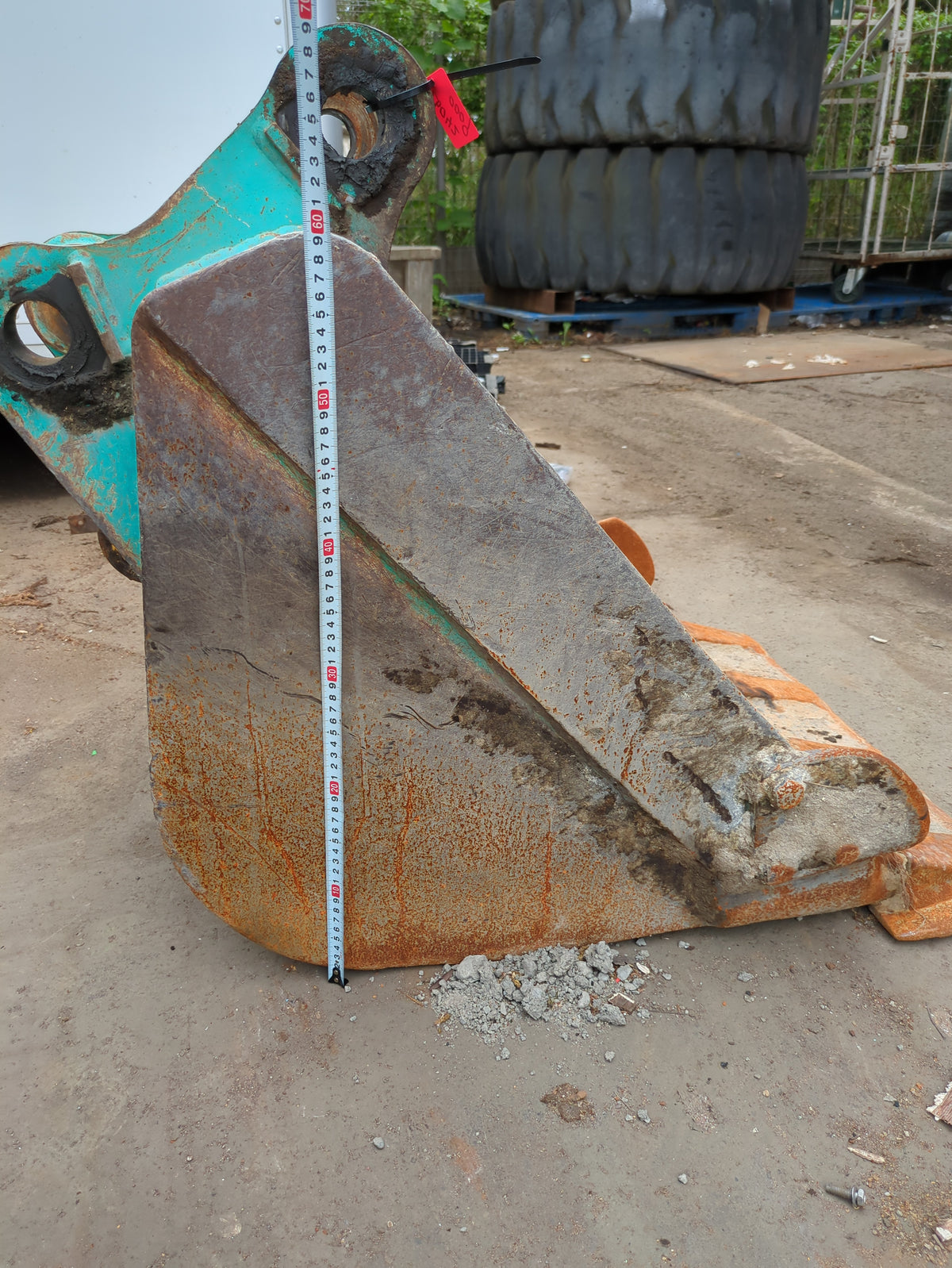 Bucket arm width: 160mm Pin diameter: 45mm Removed from Vio40-5B (used)
