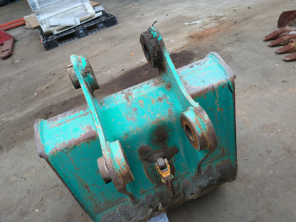 Bucket arm width: 160mm Pin diameter: 45mm Removed from Vio40-5B (used)