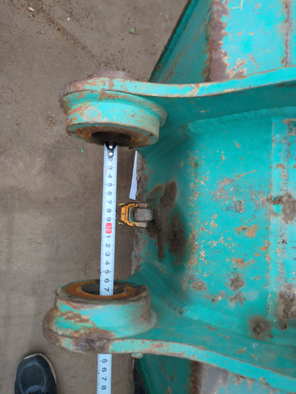 Bucket arm width: 160mm Pin diameter: 45mm Removed from Vio40-5B (used)
