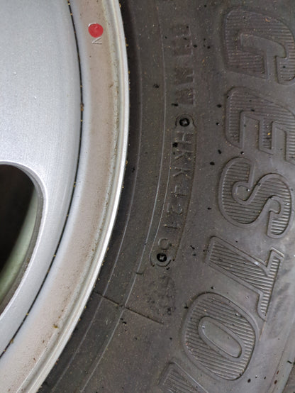 タイヤ　スタッドレスタイヤ　1本　BRIDGESTONE　195/85R16　BLIZZAK W979（中古）
