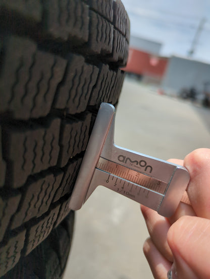 タイヤ　スタッドレスタイヤ　 4本　GOODYEAR　 ICENAVA CAR  145R12/LT（中古）