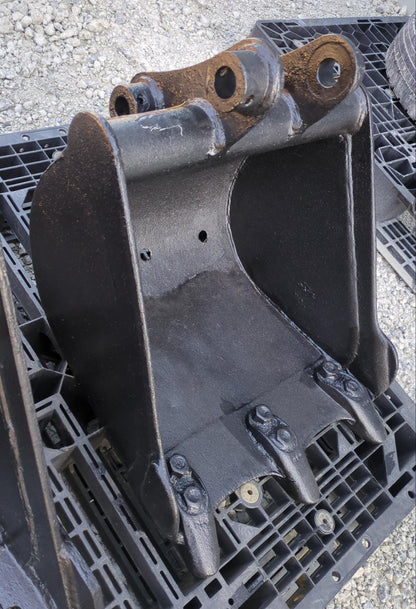 バケット　ユンボPC01-1で使用　アーム幅：120mm　ピン径：30m　幅：46cm（中古）