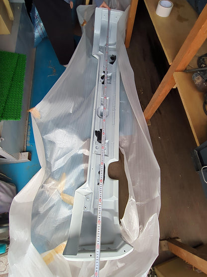 バンパー　リアバンパー　日産【PLATE　CAUTION】　全長約205cm　（中古）