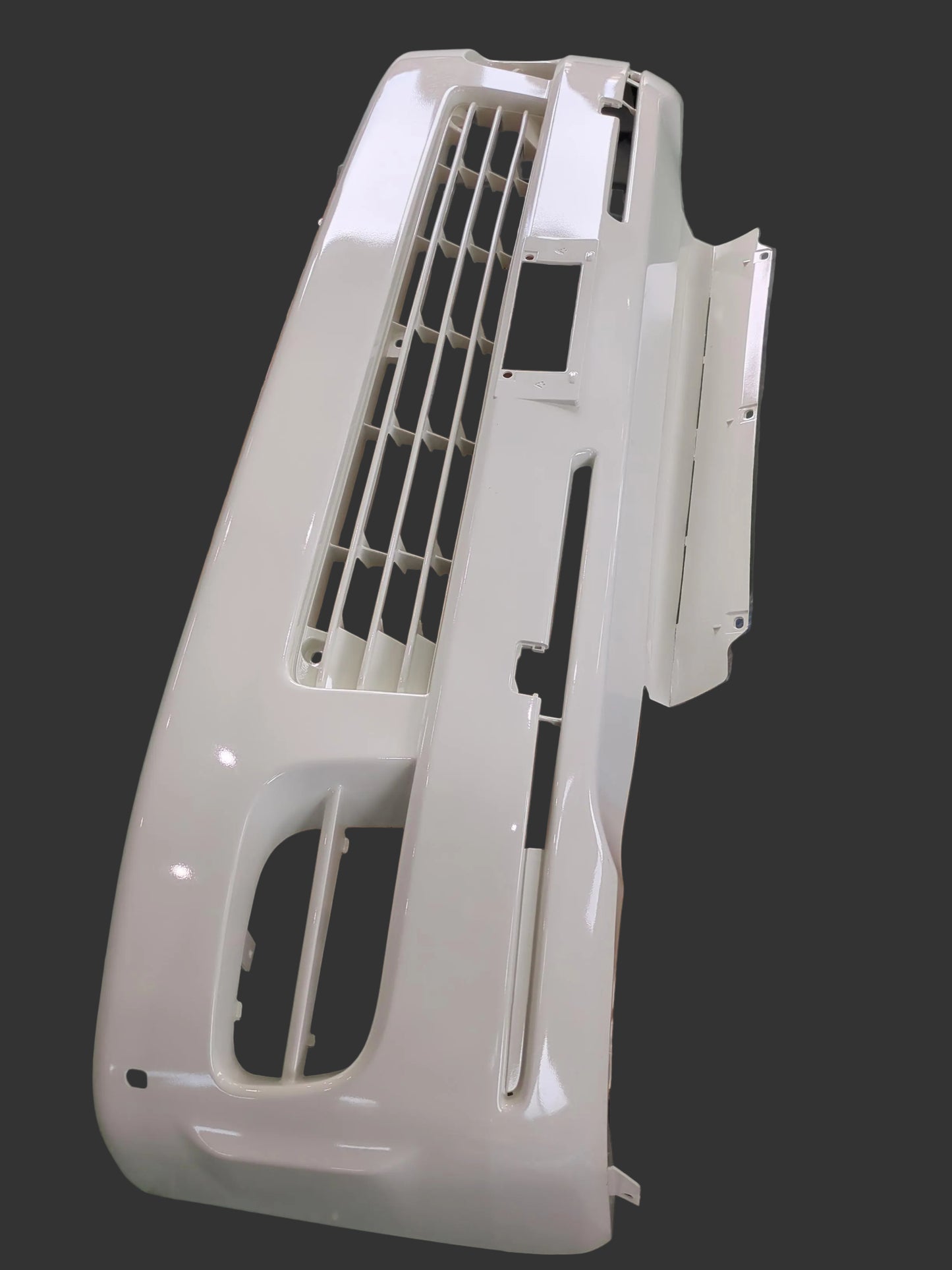 バンパー　フロントバンパ　トヨタ　全長約188cm　（中古）