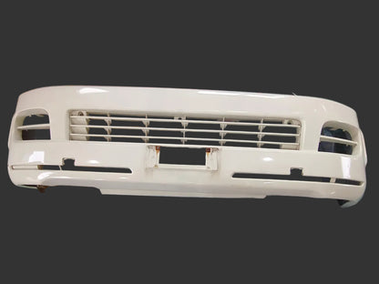 バンパー　フロントバンパ　トヨタ　全長約194cm（中古）