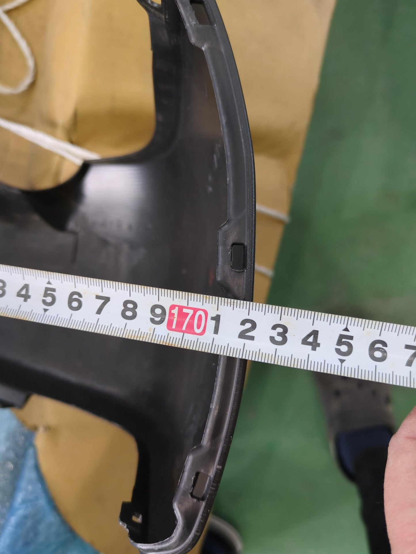 バンパー　リアバンパー　トヨタ　全長約172cm　（中古）