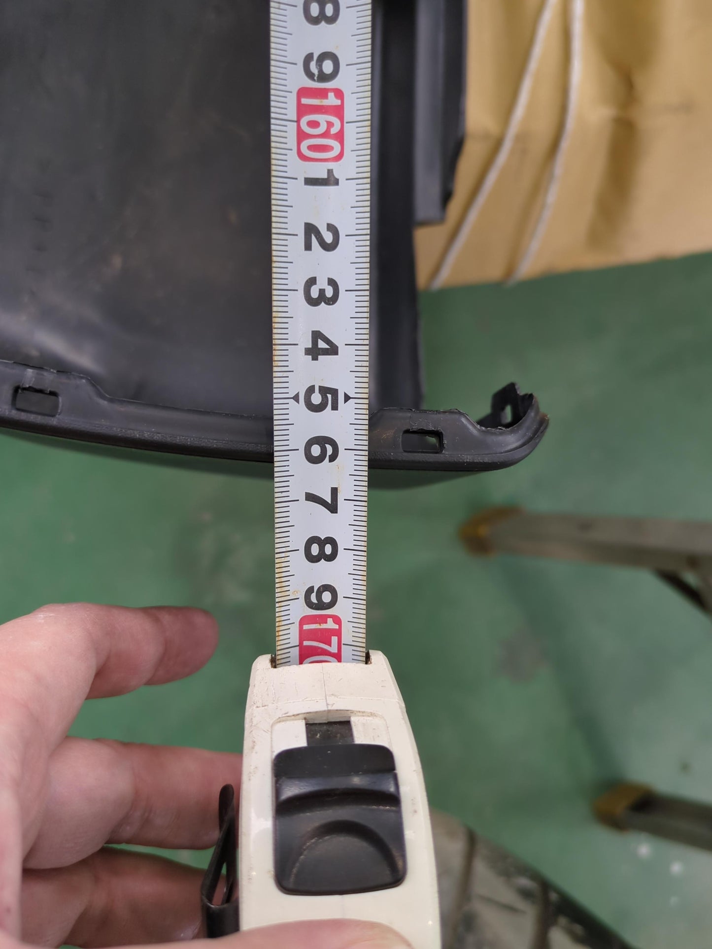 バンパー　リアバンパー　トヨタ　全長約166cm　（中古）