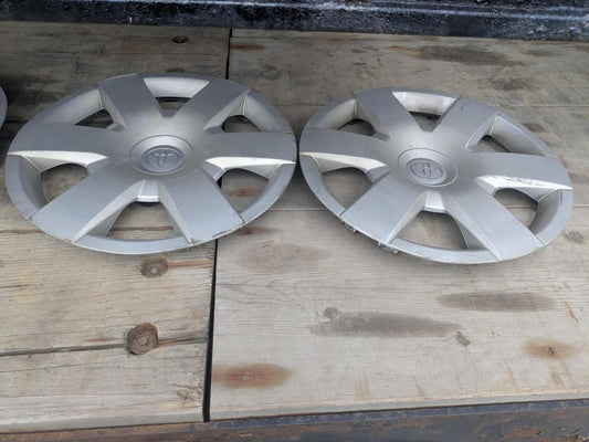ホイールカバー　トヨタ　2枚セット　（中古）