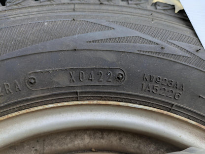 タイヤ　スタッドレスタイヤ　DUNLOP【4本】146R12/6P/R/LT　WINTERMAXX（中古）