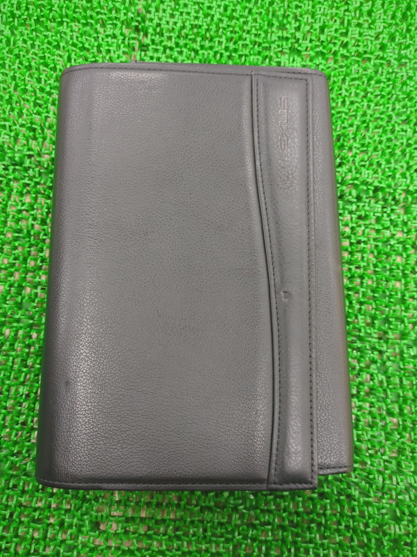 取扱説明書　レクサス　入れ物有（中古）