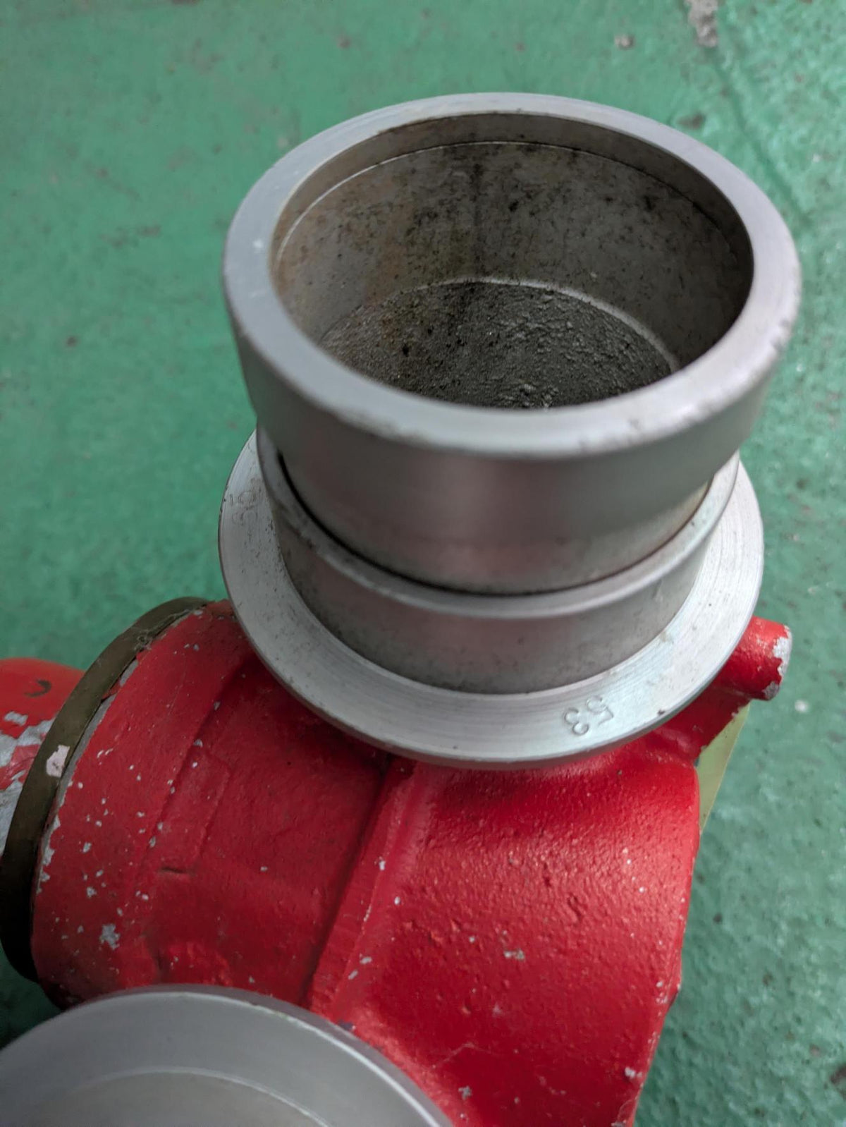 Branch Pipe for Firefighting, Double-Outlet Branch Pipe, Mediating Branch Pipe, Machino Coupling for Fire Hose, with Valve (Used)