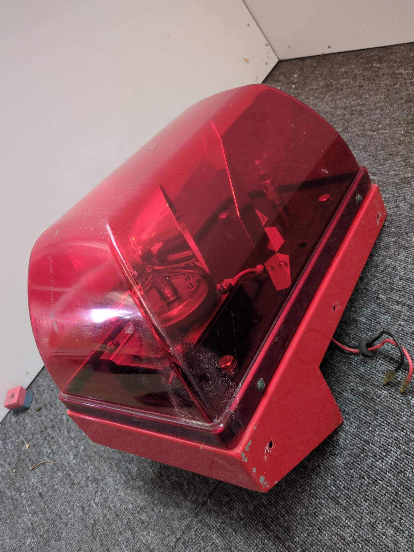 パトランプ 大阪サイレン 回転灯 MP-17A 24V（中古）