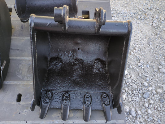 バケット　油圧ショベルバケツ　アーム幅：120mm　ピン径：30mm（中古）