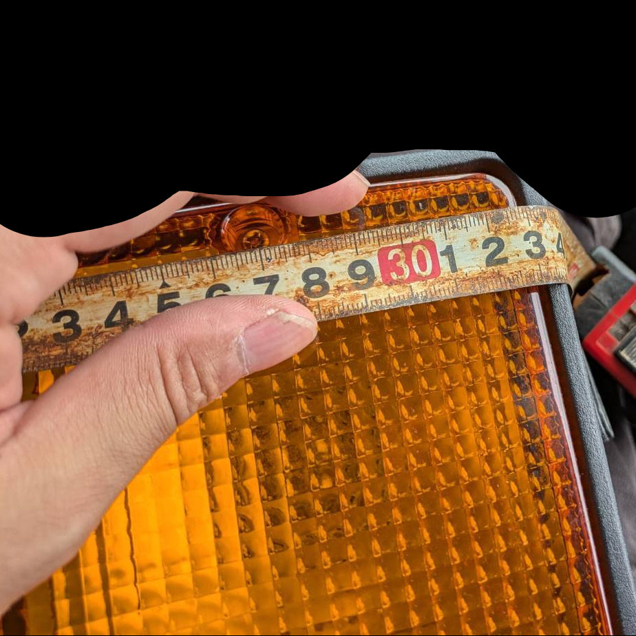テールランプ　【右】（中古）