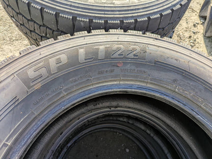 タイヤ　ノーマルタイヤ DUNLOP  【6本】SP LT22 205/75R16 113/111N LT　（中古）