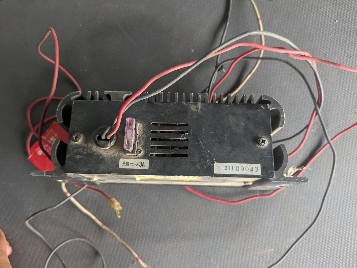 DC-DCコンバーター 　セルスター DC12Vー3A_DC503（中古）