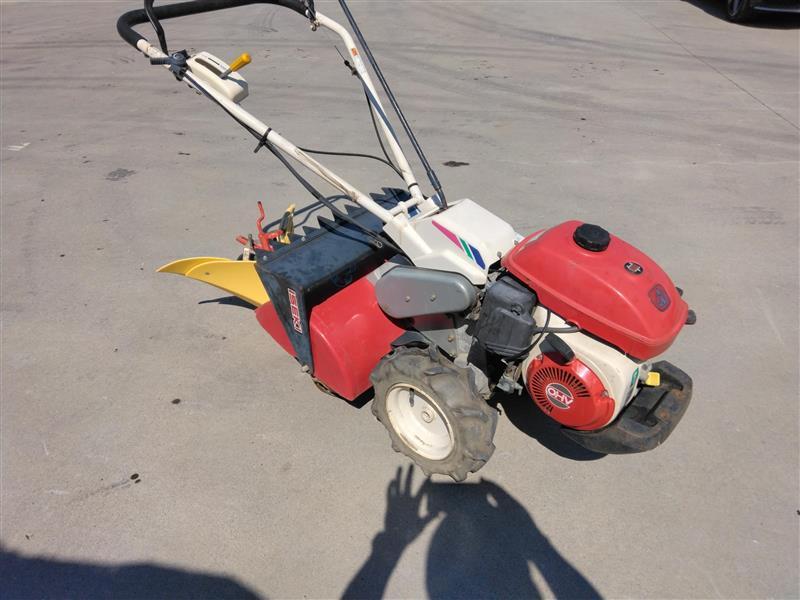 農機具   歩行型トラクター　ISEKI  KCR63-HX 農機具   (中古）