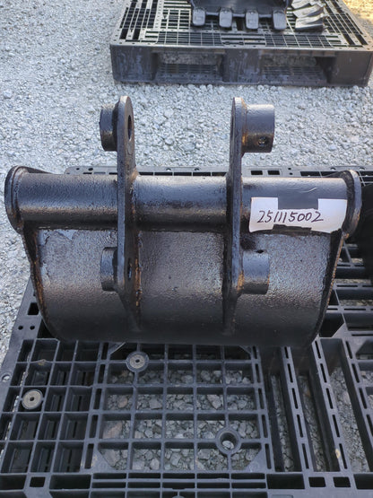 バケット　ユンボPC01-1で使用　アーム幅：120mm　ピン径：30m　幅：46cm（中古）