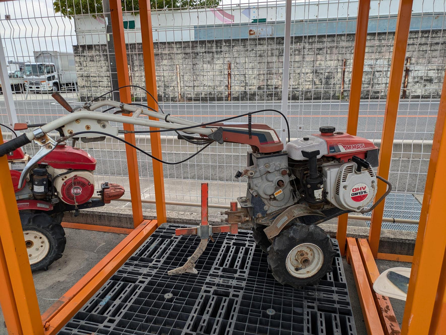 耕運機　手押しトラクター　農機具　三菱　OHV　GM131L　MM45　（中古）