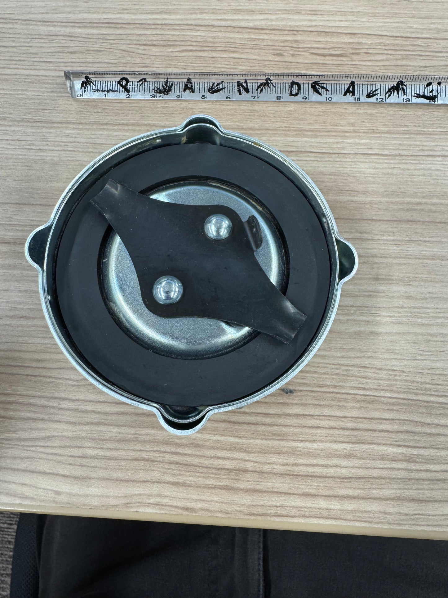 燃料油キャップ（中古）