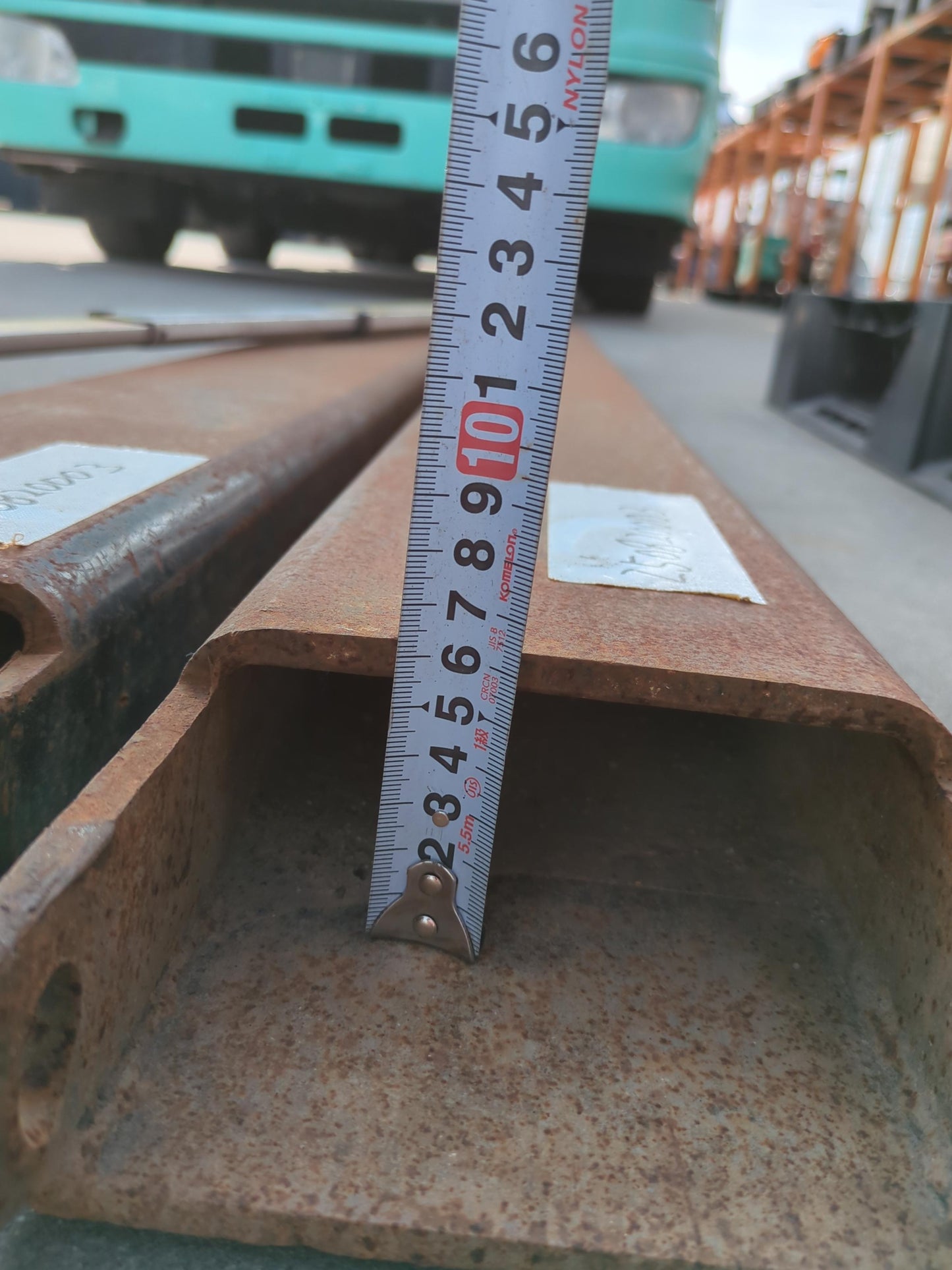 サヤ　フォークリフト用　2トンで使用　全長：190約cm　2本セット （中古）