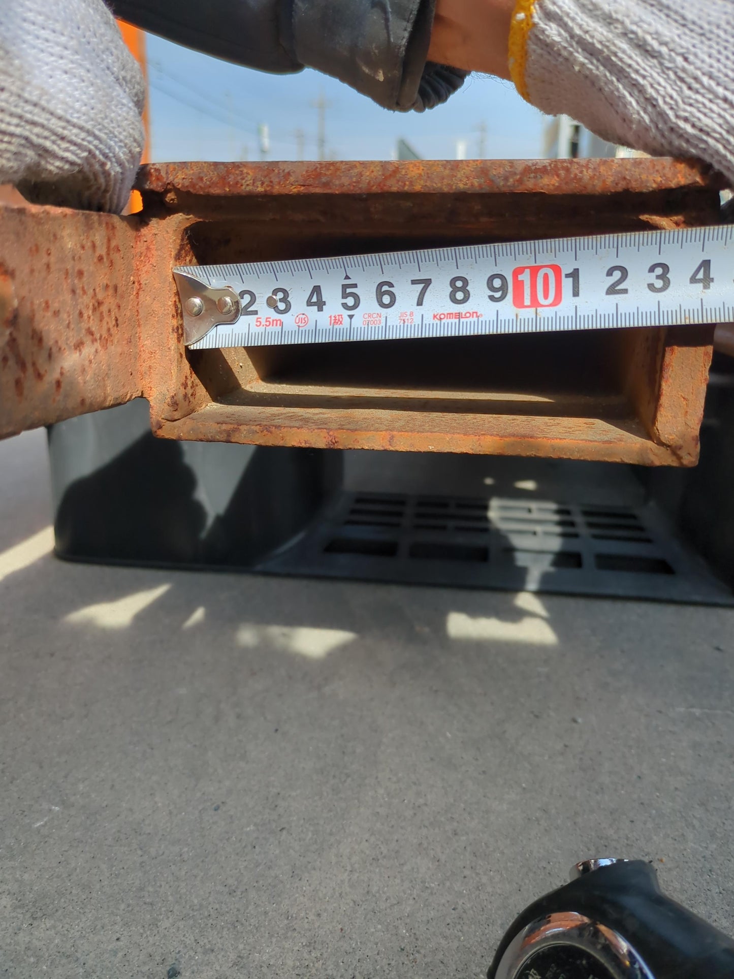 サヤ　フォークリフトFG14-14で使用　全長：約286cm　2本セット （中古）