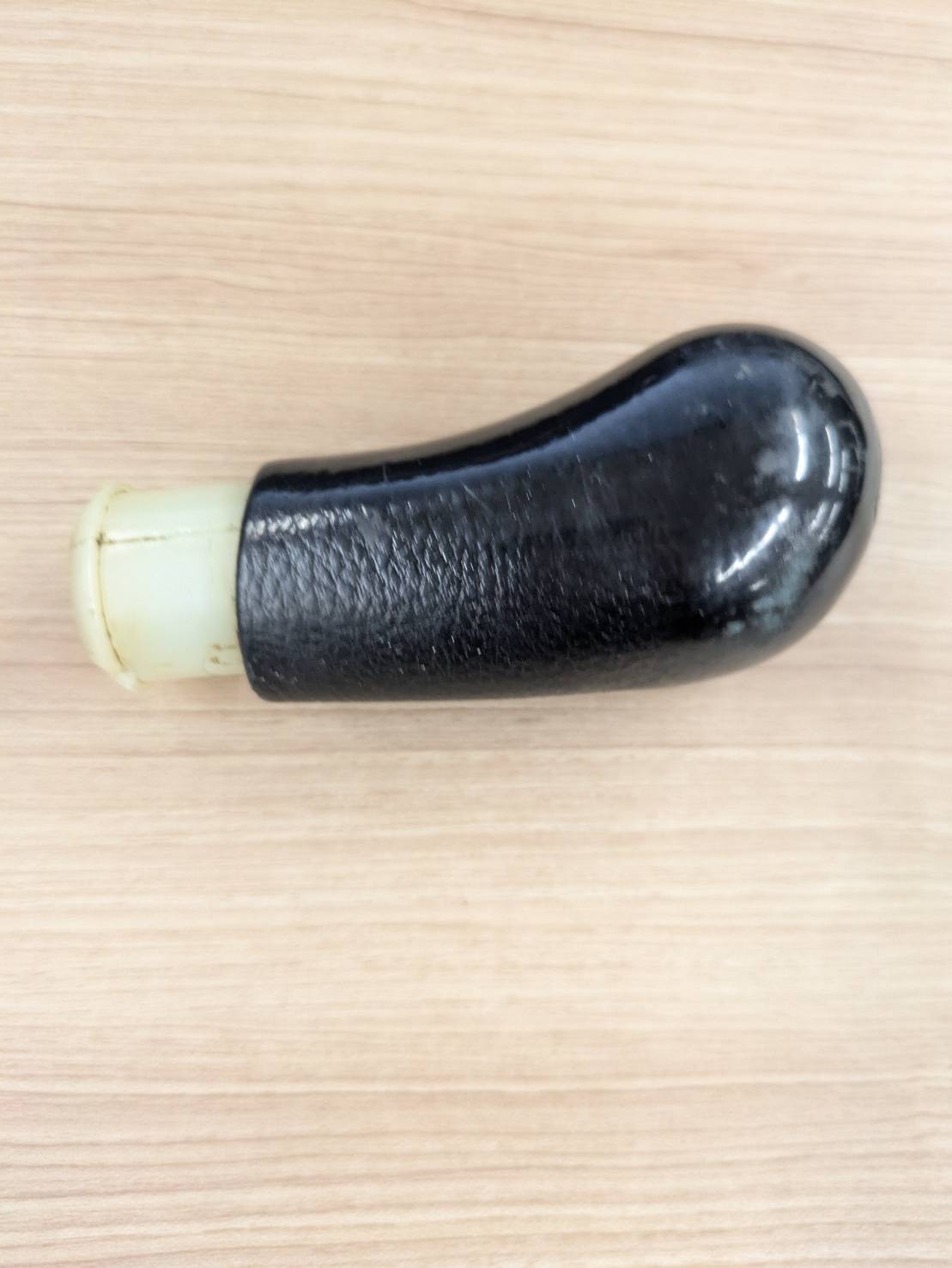 シフトノブ　6MT用　ブラック　純正タイプ　R左下（中古）