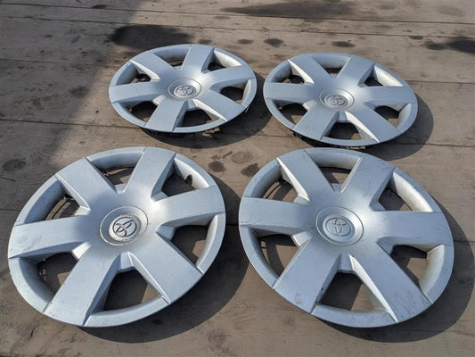 ホイールカバー　トヨタ　純正　4枚セット（中古）