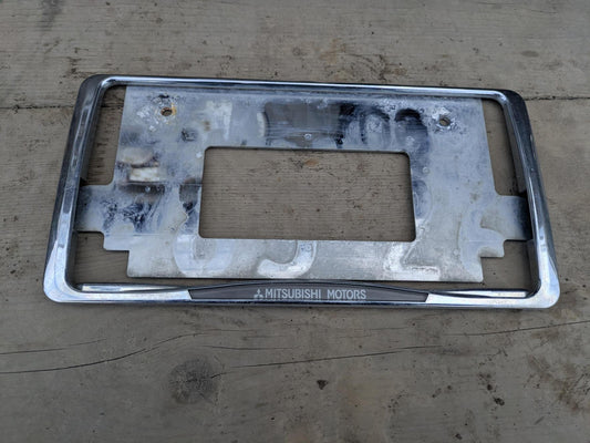 ナンバーフレーム　前側のみ　三菱ふそう　ナンバーカバー（中古）