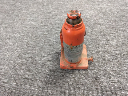 小山在庫あり　ジャッキ　エルフ用 NF-3I　3トン（中古）