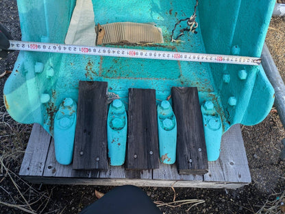 バケット　油圧ショベルバケツ　アーム幅：20cm ピン径：（中古）