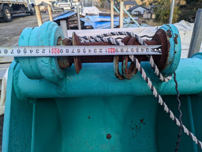 バケット　油圧ショベルバケツ　アーム幅：20cm ピン径：（中古）