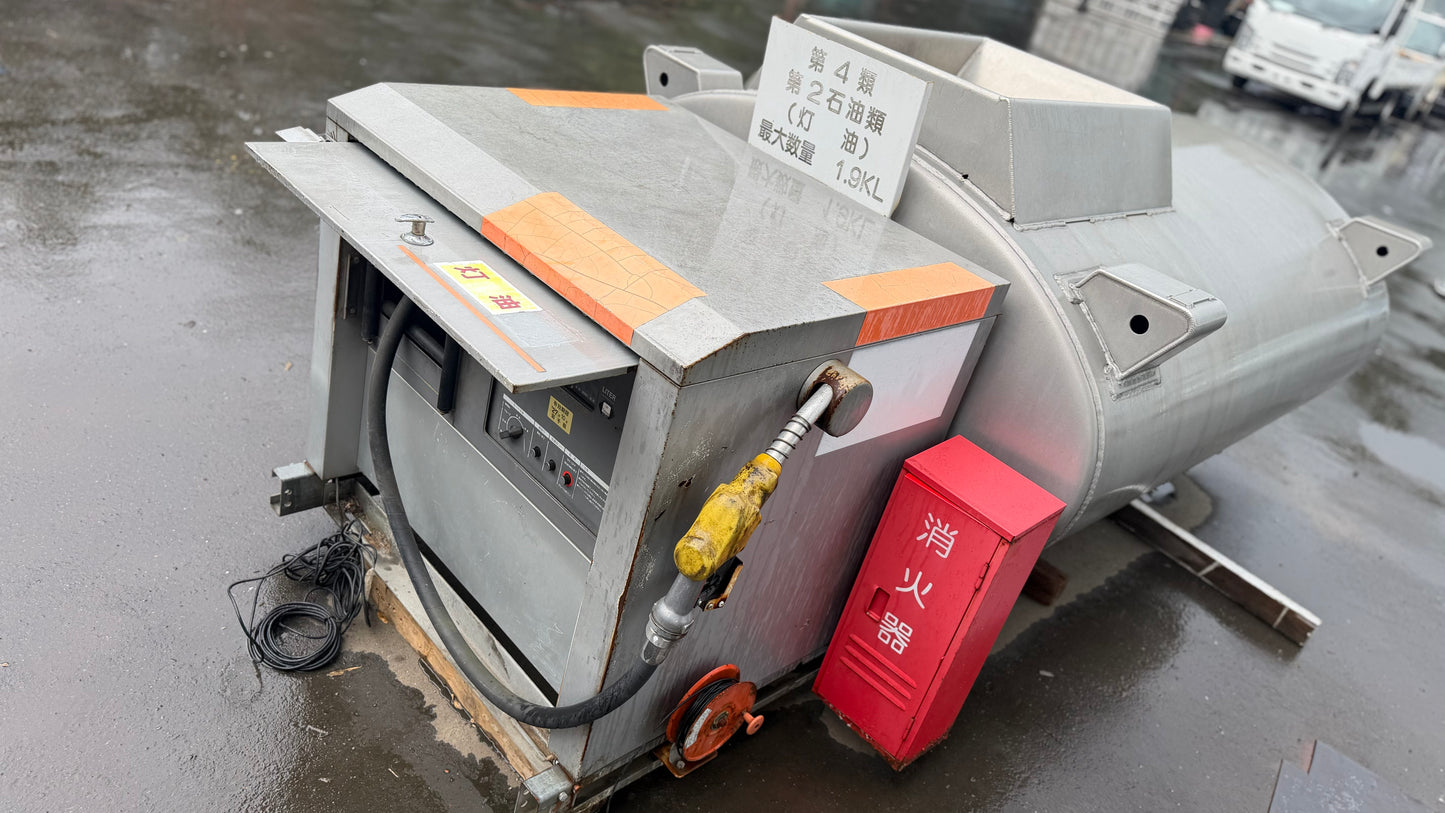 タンク　タツノ 最大 1900L デジタルメーター　24V用 灯油 XZU308で使用（動作確認済み）（中古）