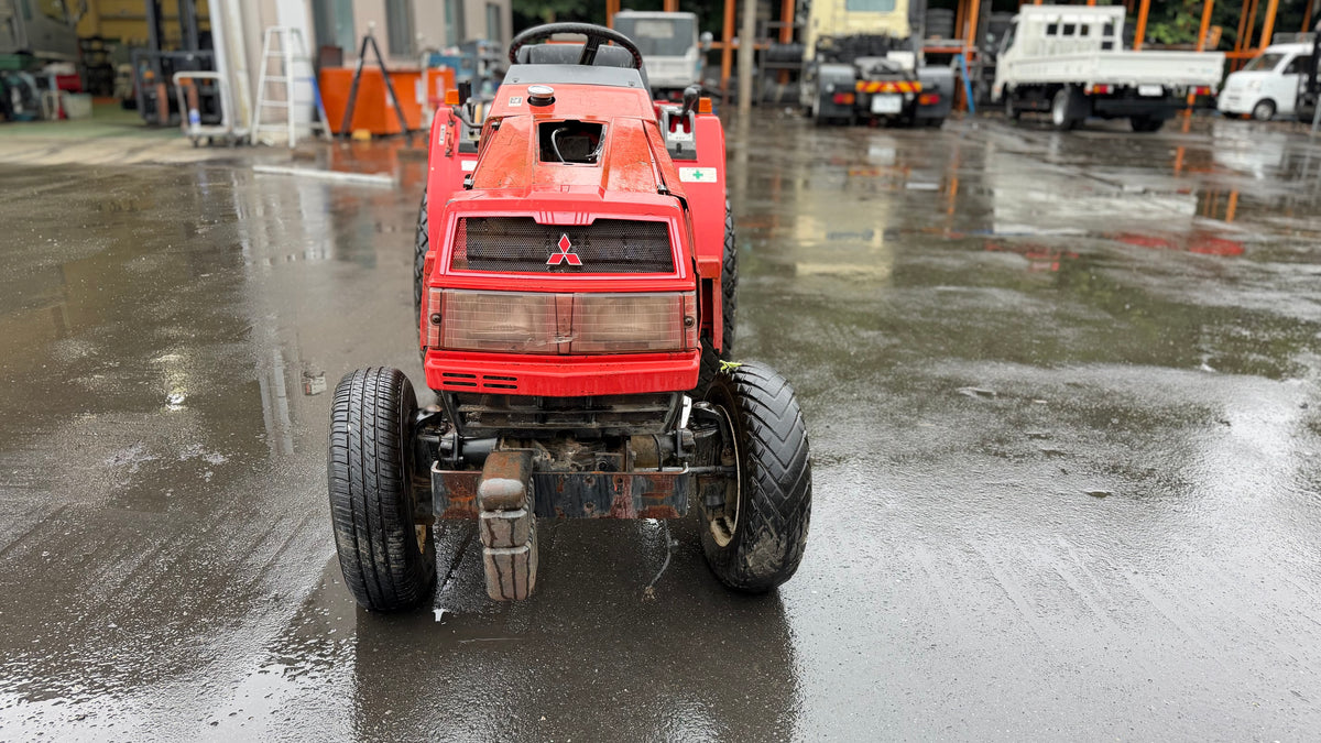 トラクター 　三菱【MT-シリーズ】　GROUNDMASTER 4WD 不動（中古）