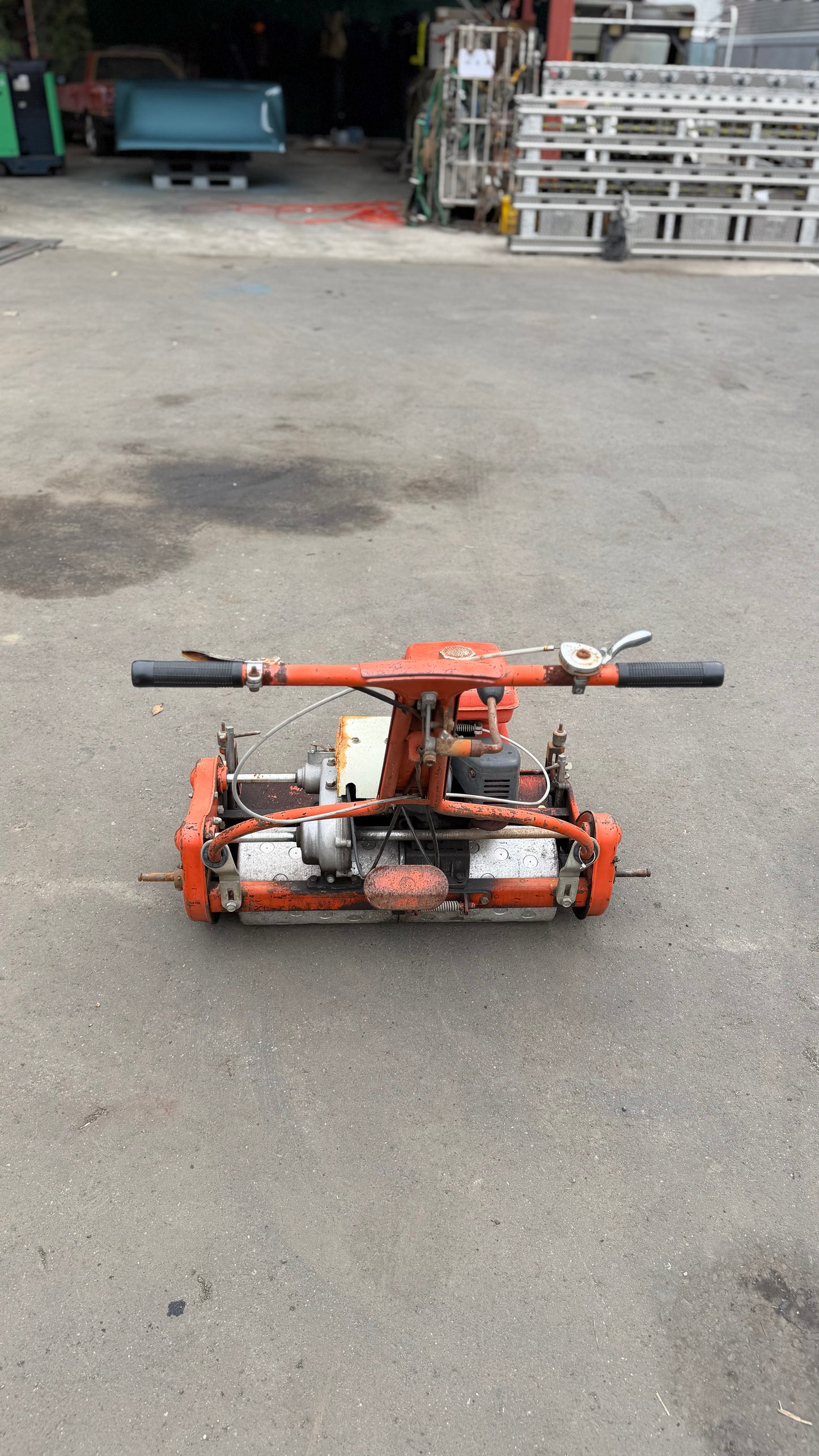 芝刈り機　TSUCHIYA GS-26SB EY15 Robin ロビン 不動　（中古）