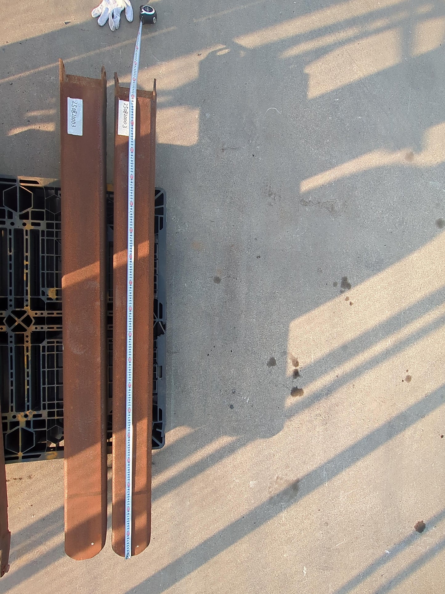 サヤ　フォークリフト用　2トンで使用　全長：190約cm　2本セット （中古）