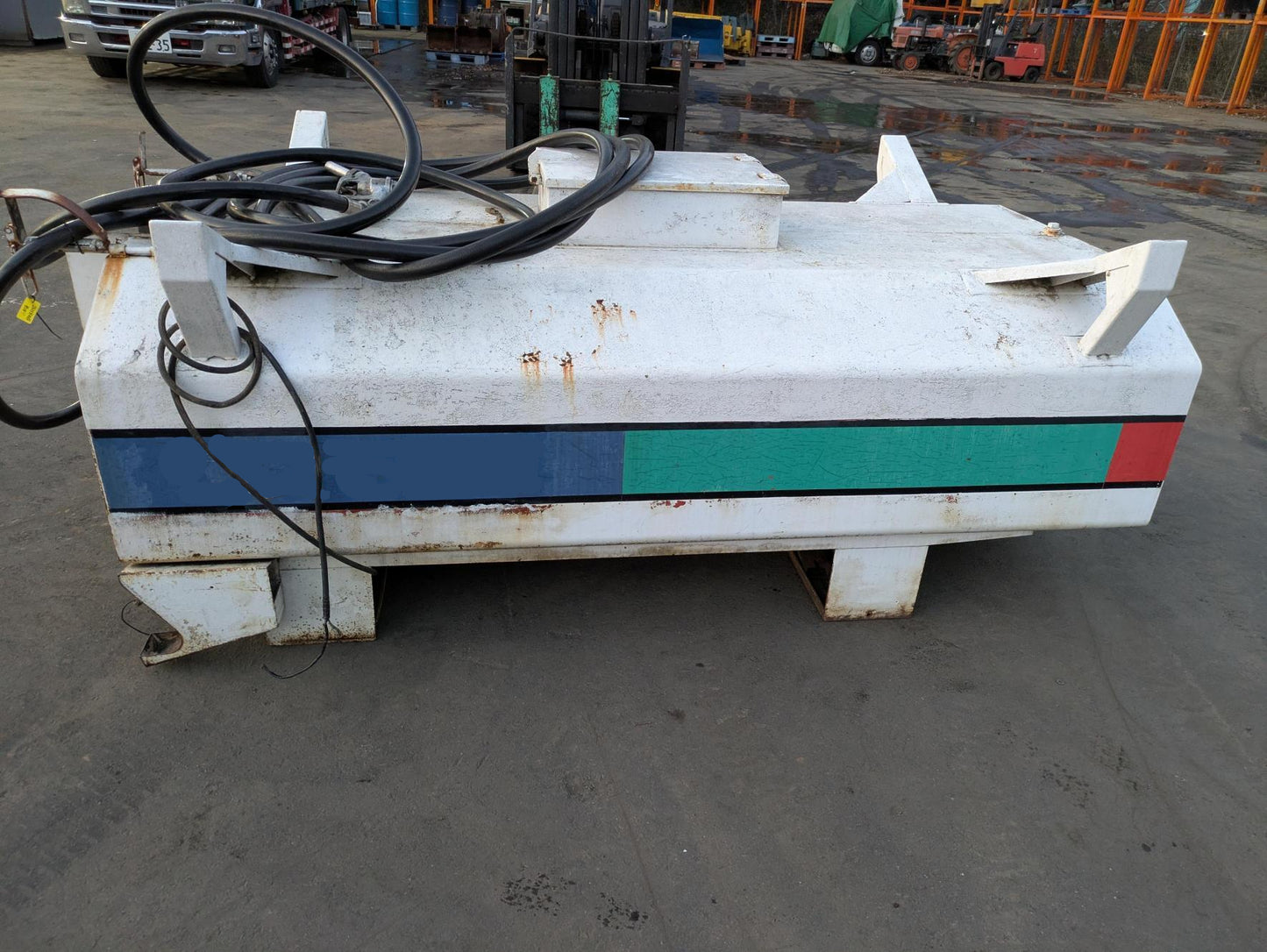 タンク　タンクローリー　福知工業　灯油タンク 1.86kL メーター＋ホース付 【動作確認済】（中古）